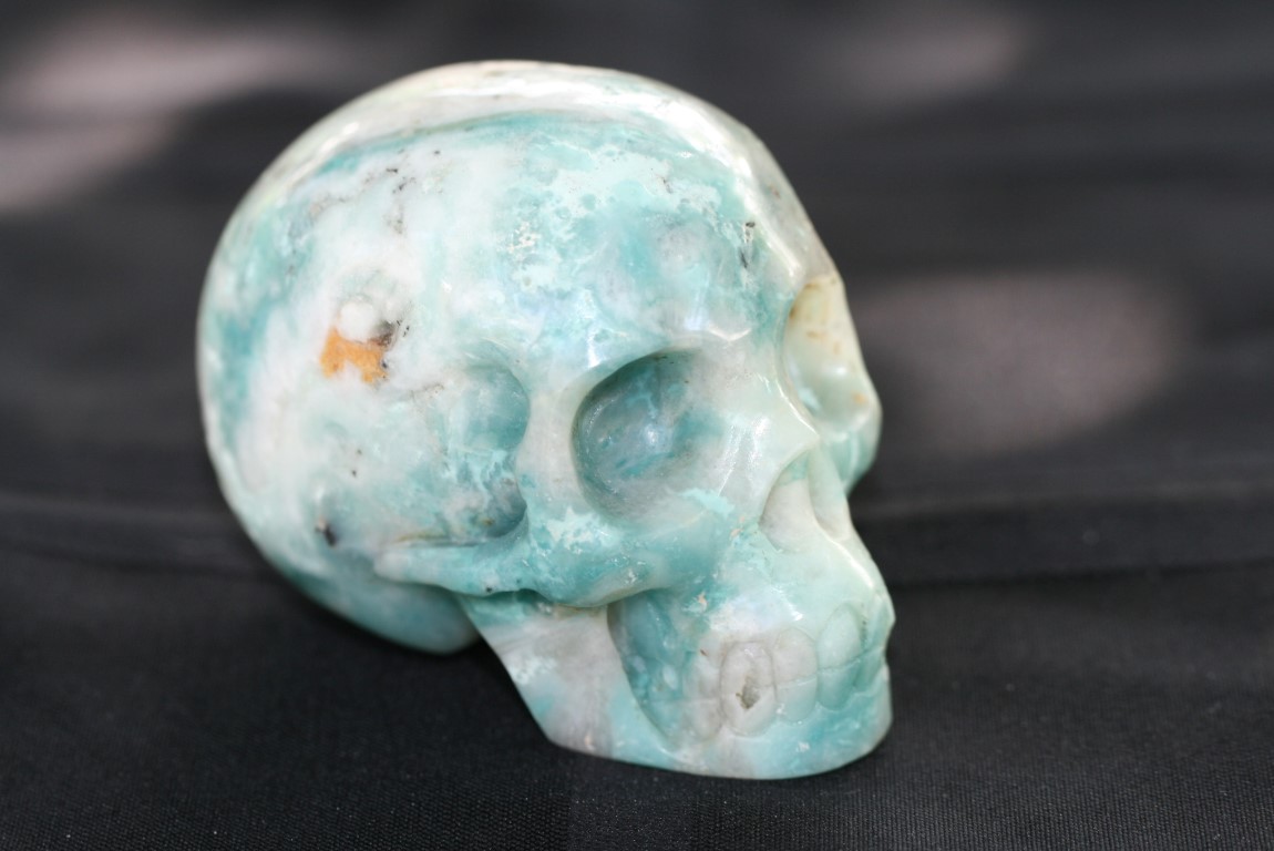 Amazonite Skull  will keep negative energy away from you. It is one of the most protective stones you can own 5016